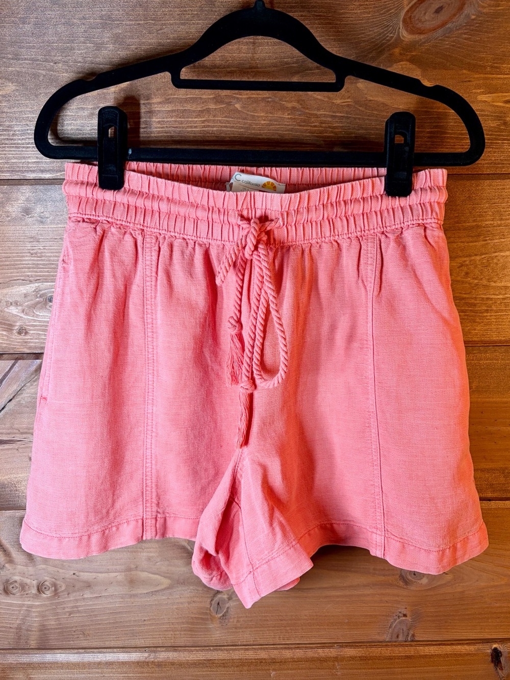 C&C California Linen Blend Light Coral Drawstring Athletic Shorts Size Small 🌸